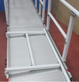 Rampe per superamento barriere architettoniche per uso domestico e professionale per eliminare barriere architettoniche